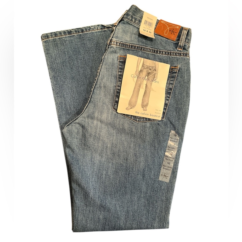 Calvin Klein Medium Wash Low-Rise Jeans Women's Boot Cut - Size 10x30 NEW